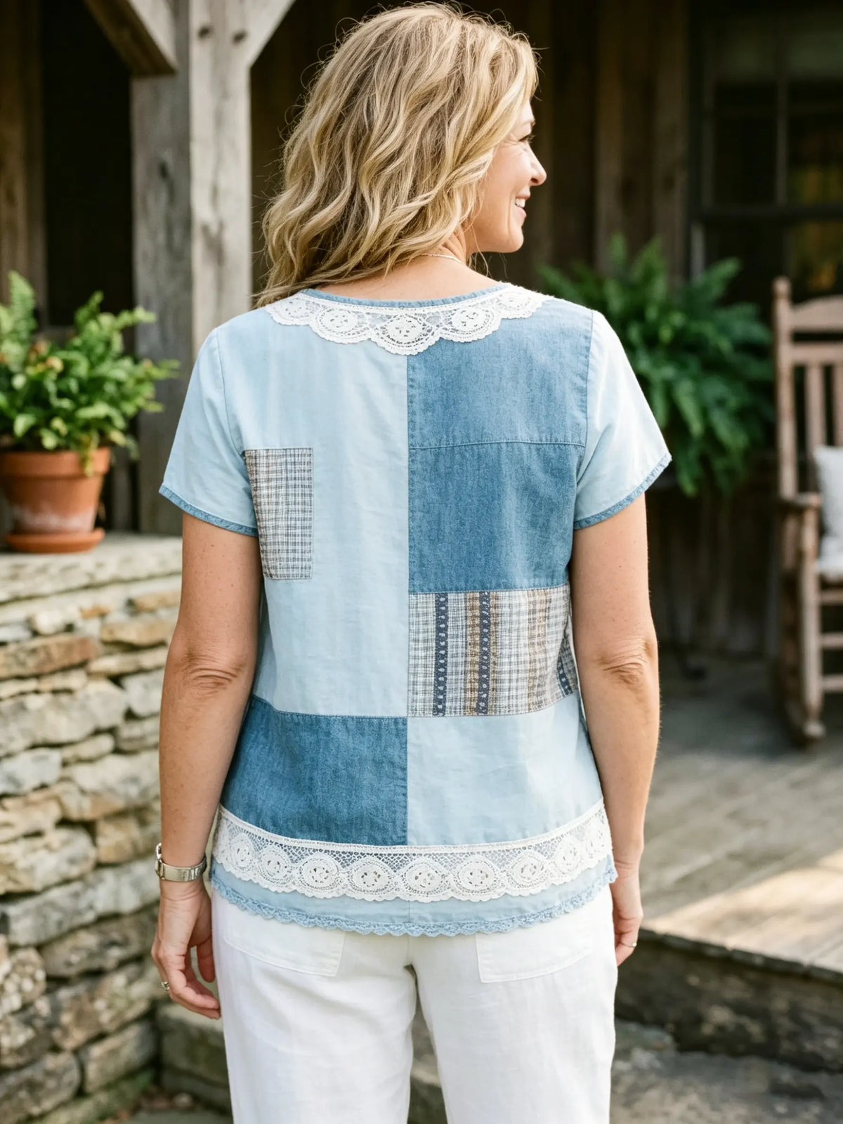 Women's Patchwork Plaid Lace Panel V-Neck Short Sleeve Casual Top