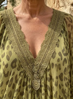 Women's V-Neck Leopard Chiffon Blouse